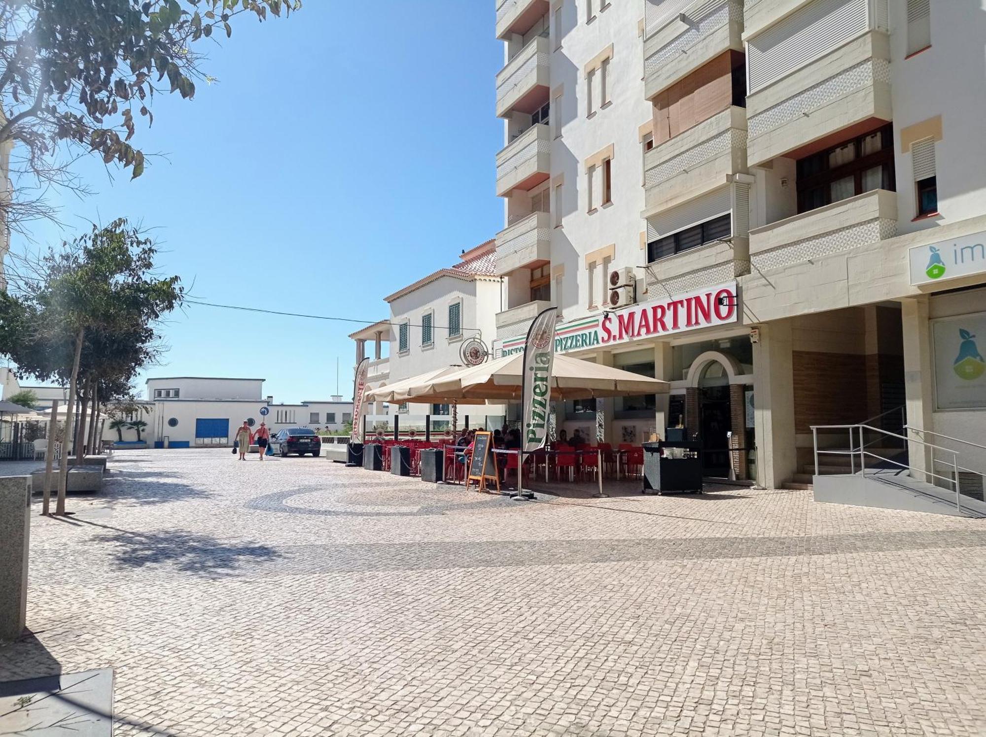 Casino Blu: 50M To Beach, In Town Center Armação de Pêra Εξωτερικό φωτογραφία
